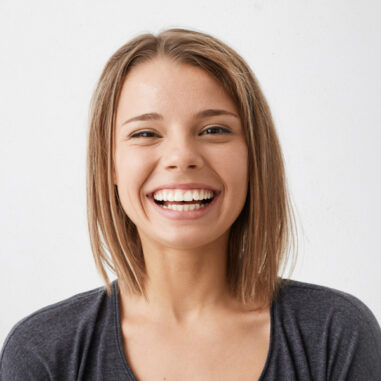 How Does SPA DENT Teeth Whitening Treatment help in Brightening Your Teeth